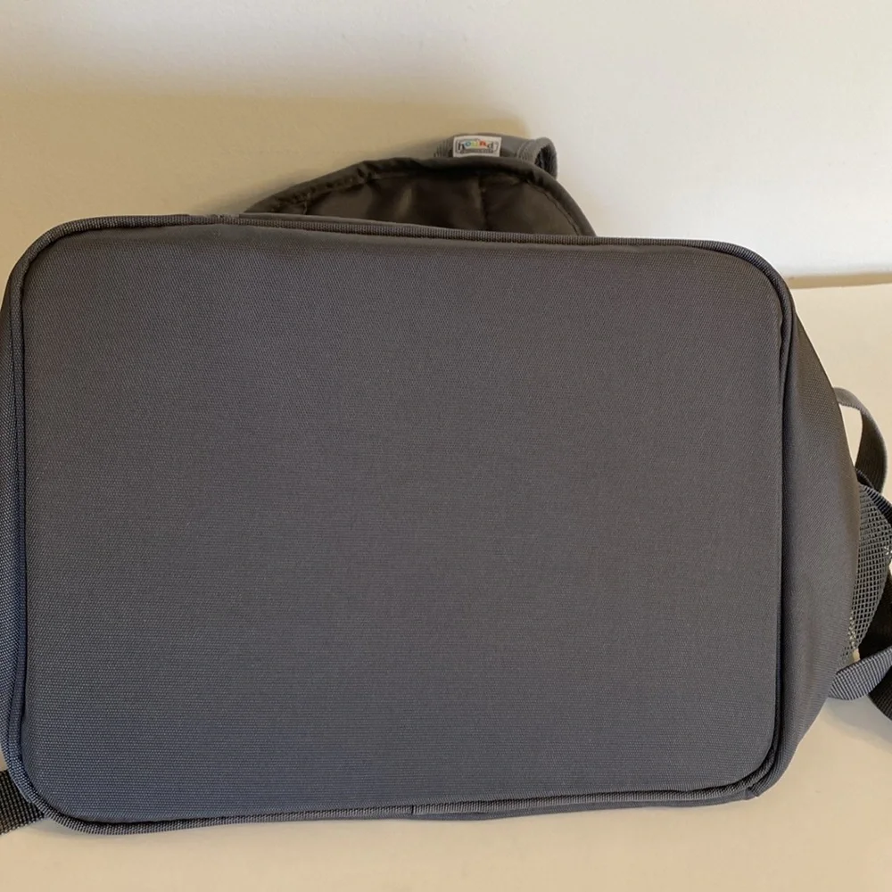 NEW Outward Hound Pet Carrier Bag Padded Gray Dog Cat Pooch Pouch Front Carrier